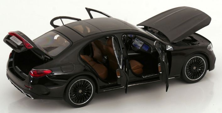 1:18 iScale - 2023 Mercedes-Benz E-Class (W214) AMG Line Black