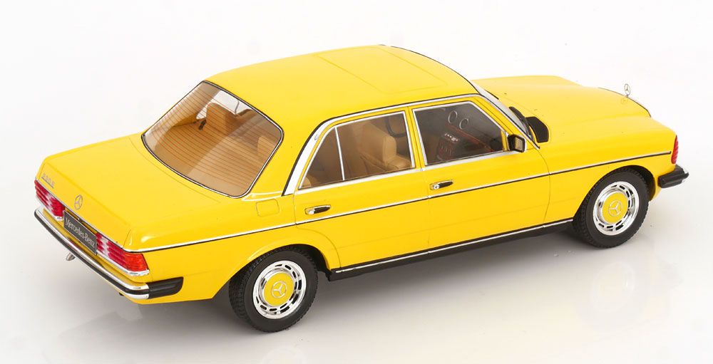 1:18 KK Scale - Mercedes 230E W123 Limousine 1975 gelb
