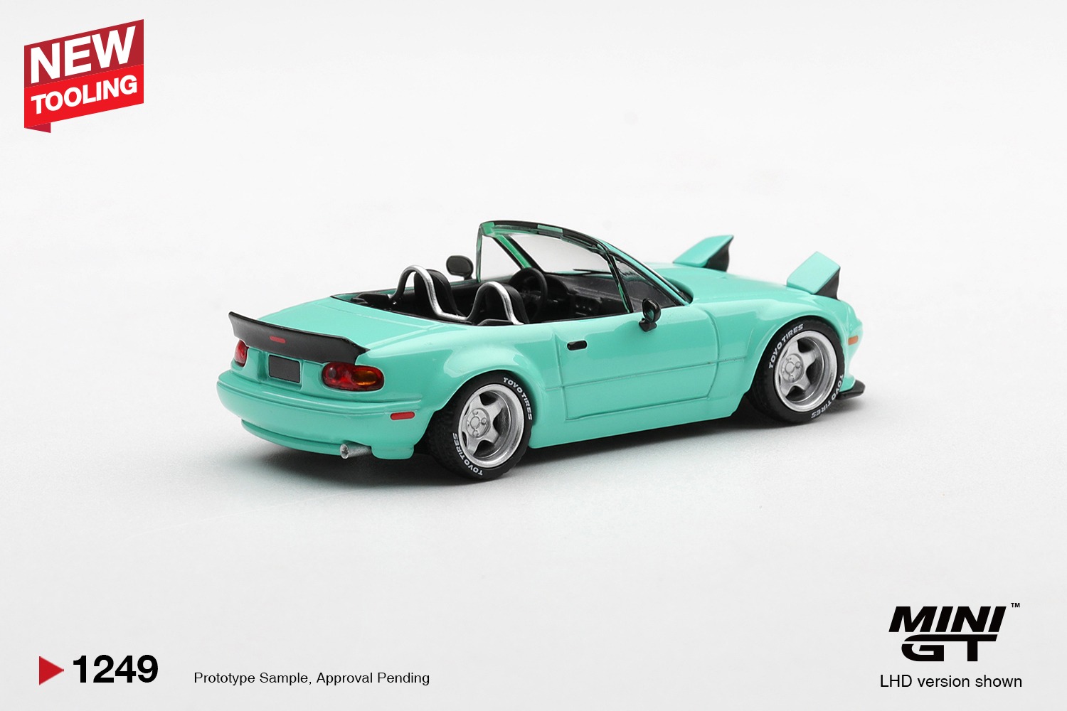 1:64 Mini GT - 2026 Mazda MX5 (NA) Pandem Body Kit, mint green
