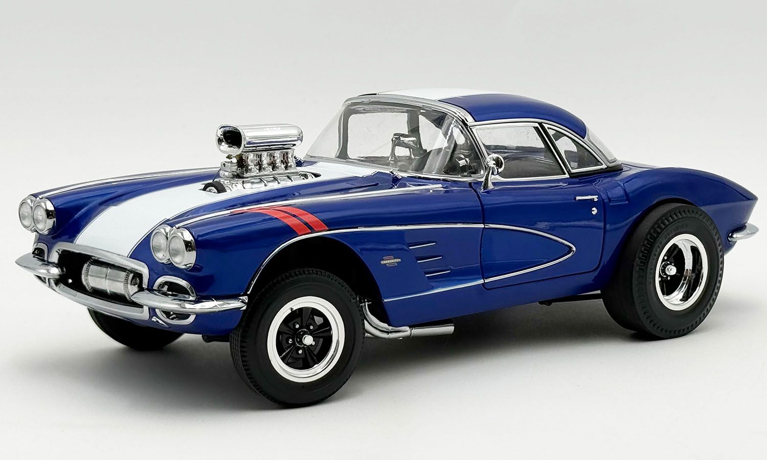 1:18 ACME - 1961 Chevrolet Corvette Grand Sport Gasser