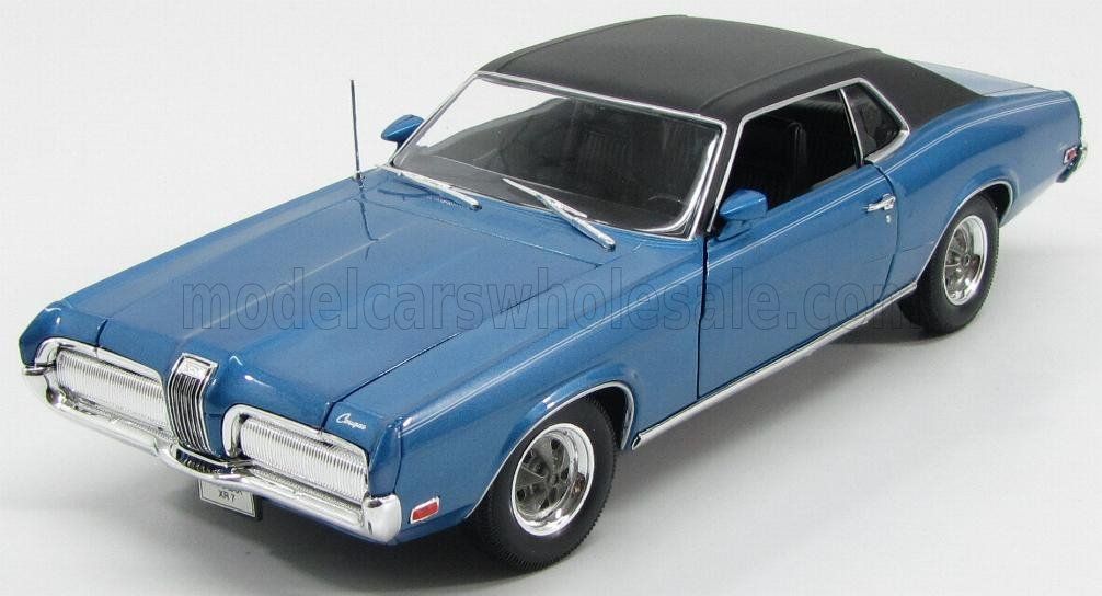 1:18 Welly - 1970 Mercury Cougar XR7G Coupe Light Blue Metallic Matt Black