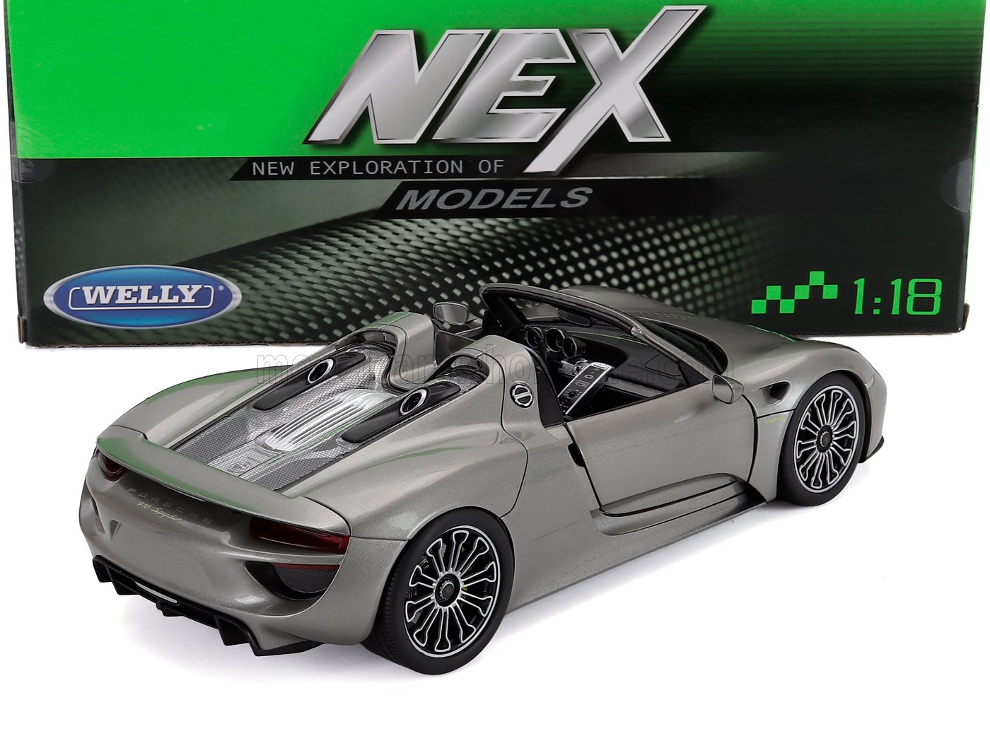 1:18 Welly - 2015 Porsche 918 Spyder Open Grey Metallic
