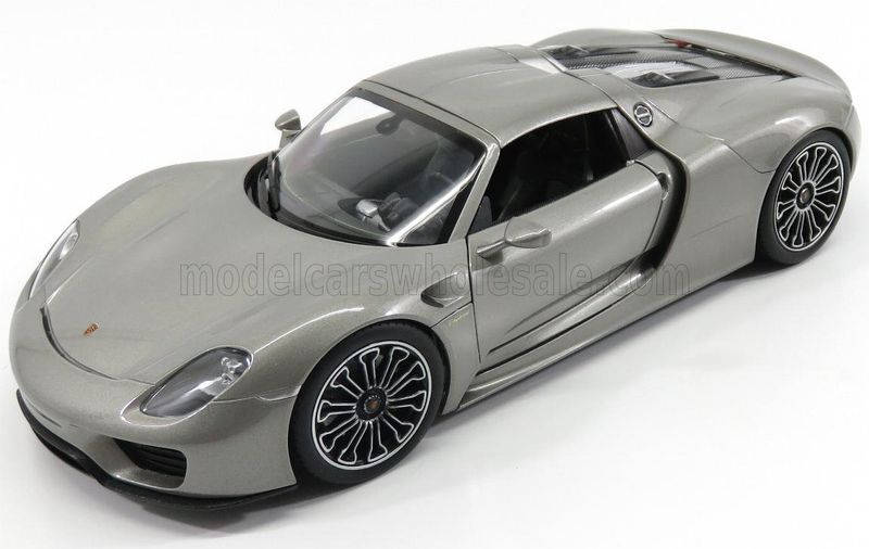 1:18 Welly - 2015 Porsche 918 Spyder Hard-Top Closed Grey Metallic