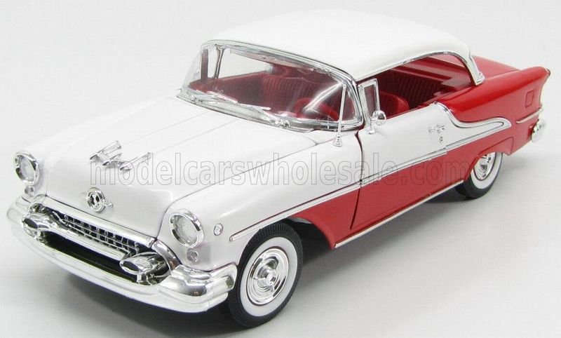 1:18 Welly - 1955 Oldsmobile Super 88 Red White 1:18 Welly - 1955 Oldsmobile Super 88 Red White