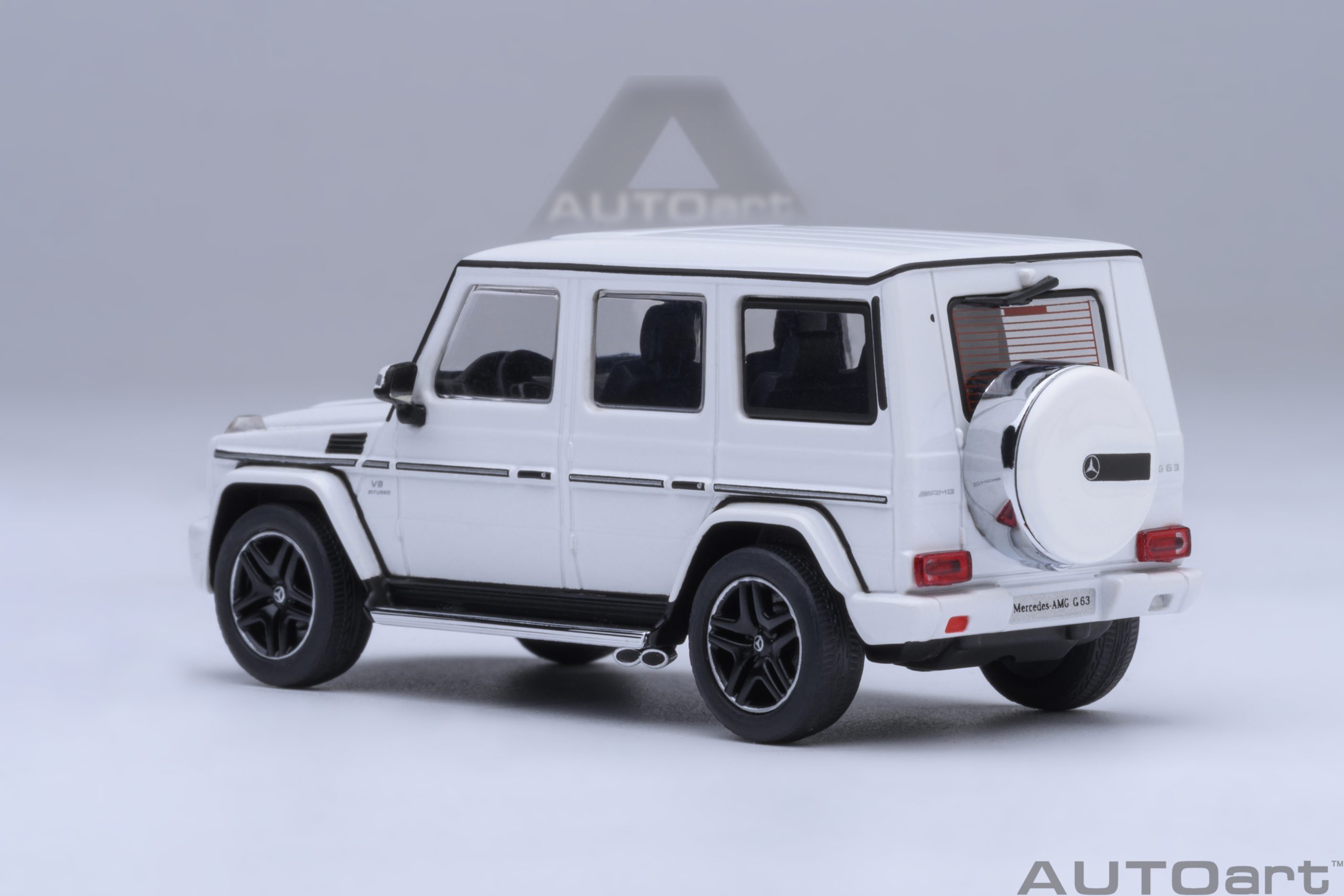 1:64 Autoart - Mercedes-AMG G63 2017 (White)