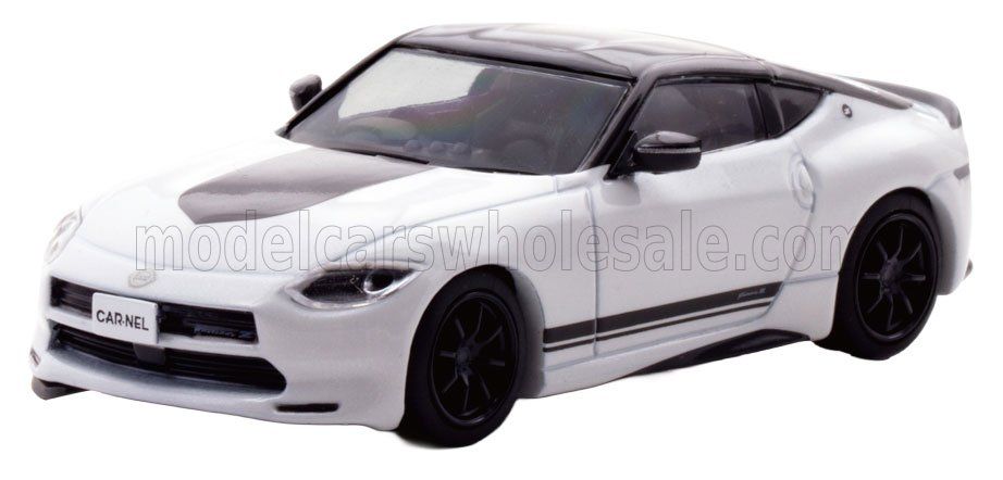 1:64 Car-Nel - 2023 Nissan Fairlady Z ST Customized Edition White Black