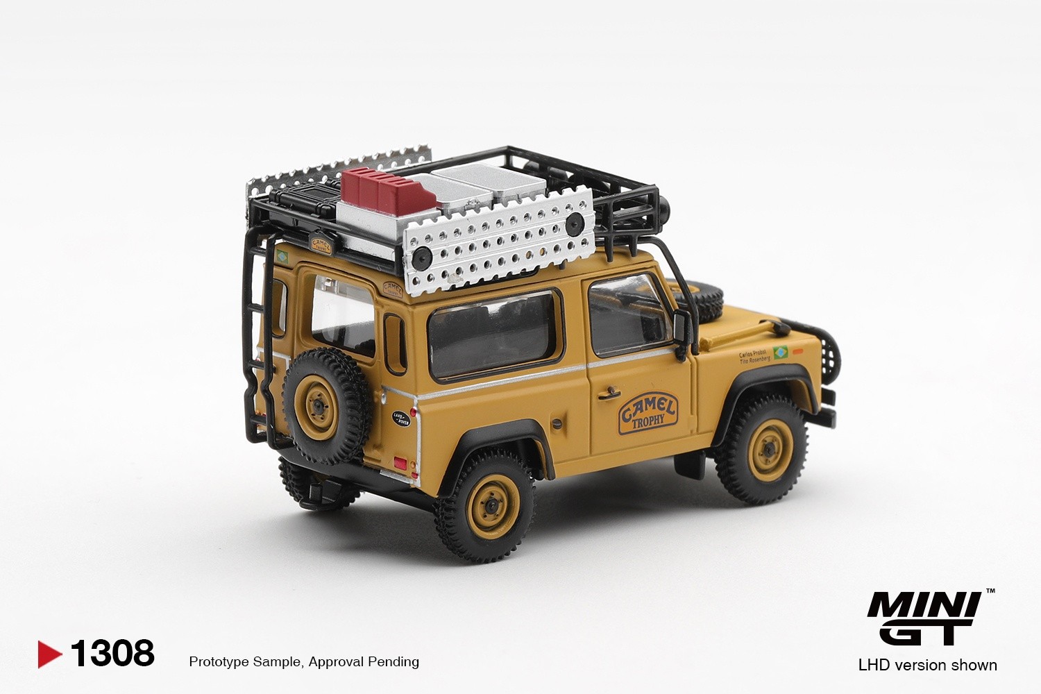 1:64 Mini GT - 1985 Land Rover Defender 90 *Camel Trophy* Team Brazil Camel Trophy Borneo