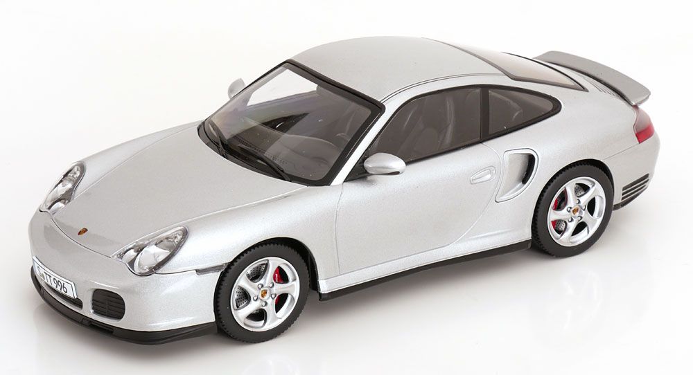 1:18 KK Scale - Porsche 911 (996) Turbo 2000 silber