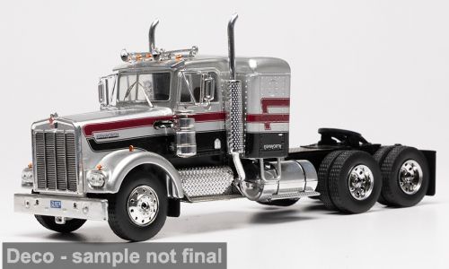 1:43 Ixo - 1976 Kenworth W925 Silver Decor