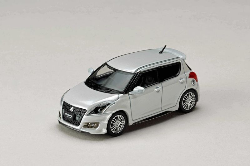 1:64 Hobby Japan - Suzuki Swift Sport ZC32S Genuine Aero Parts, snow white pearl