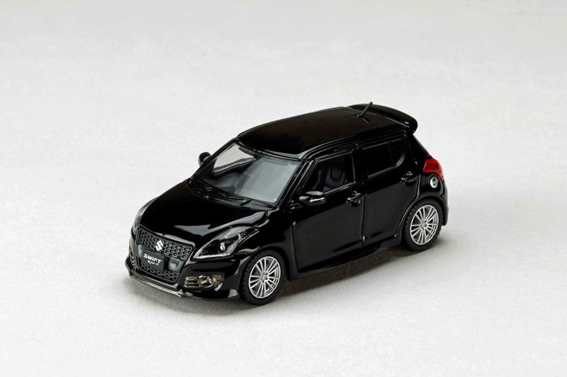 1:64 Hobby Japan - Suzuki Swift Sport ZC32S Genuine Aero Parts, super black pearl