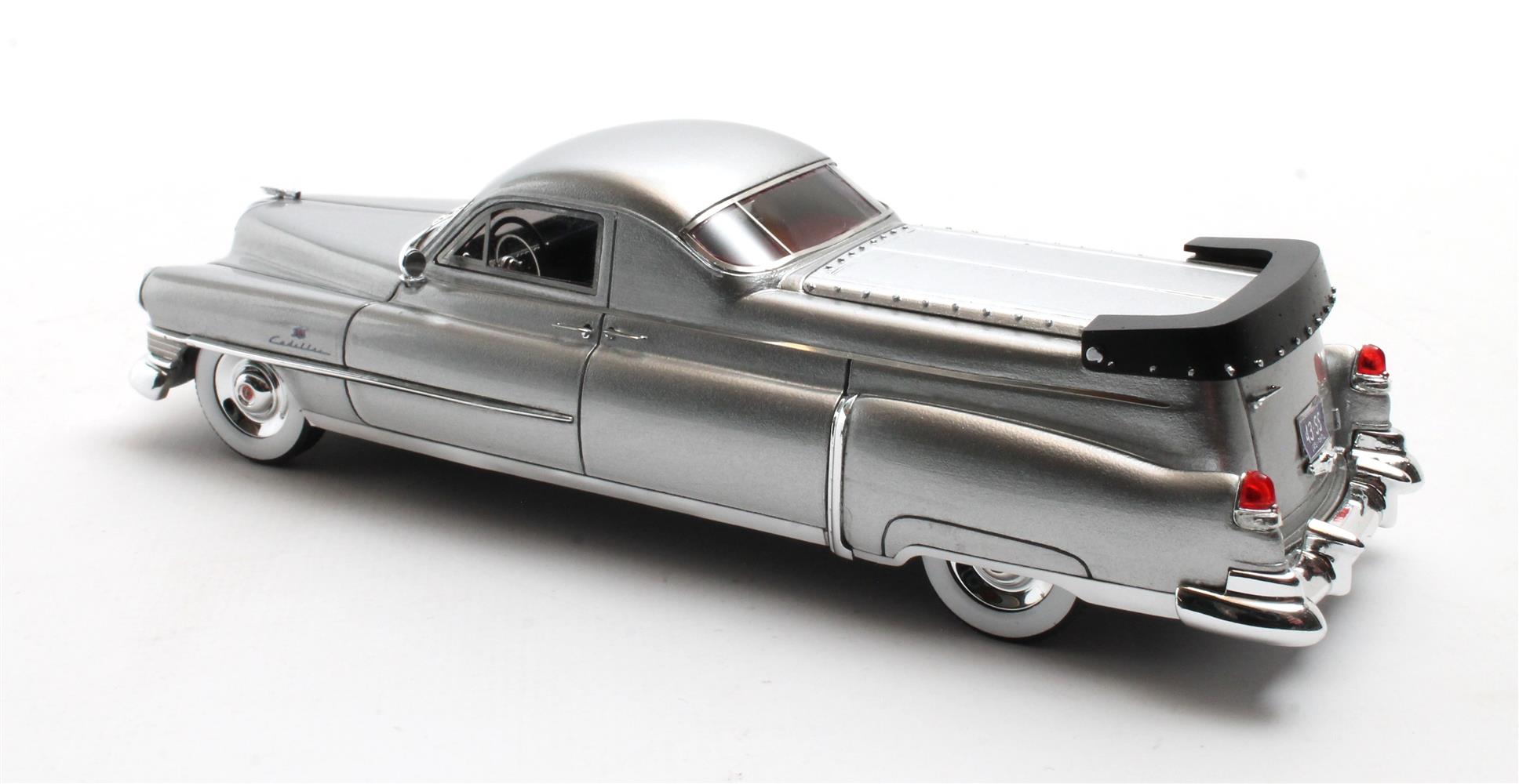 1:43 Matrix - Cadillac Professional S&S Florentine Flower Car silver 1951