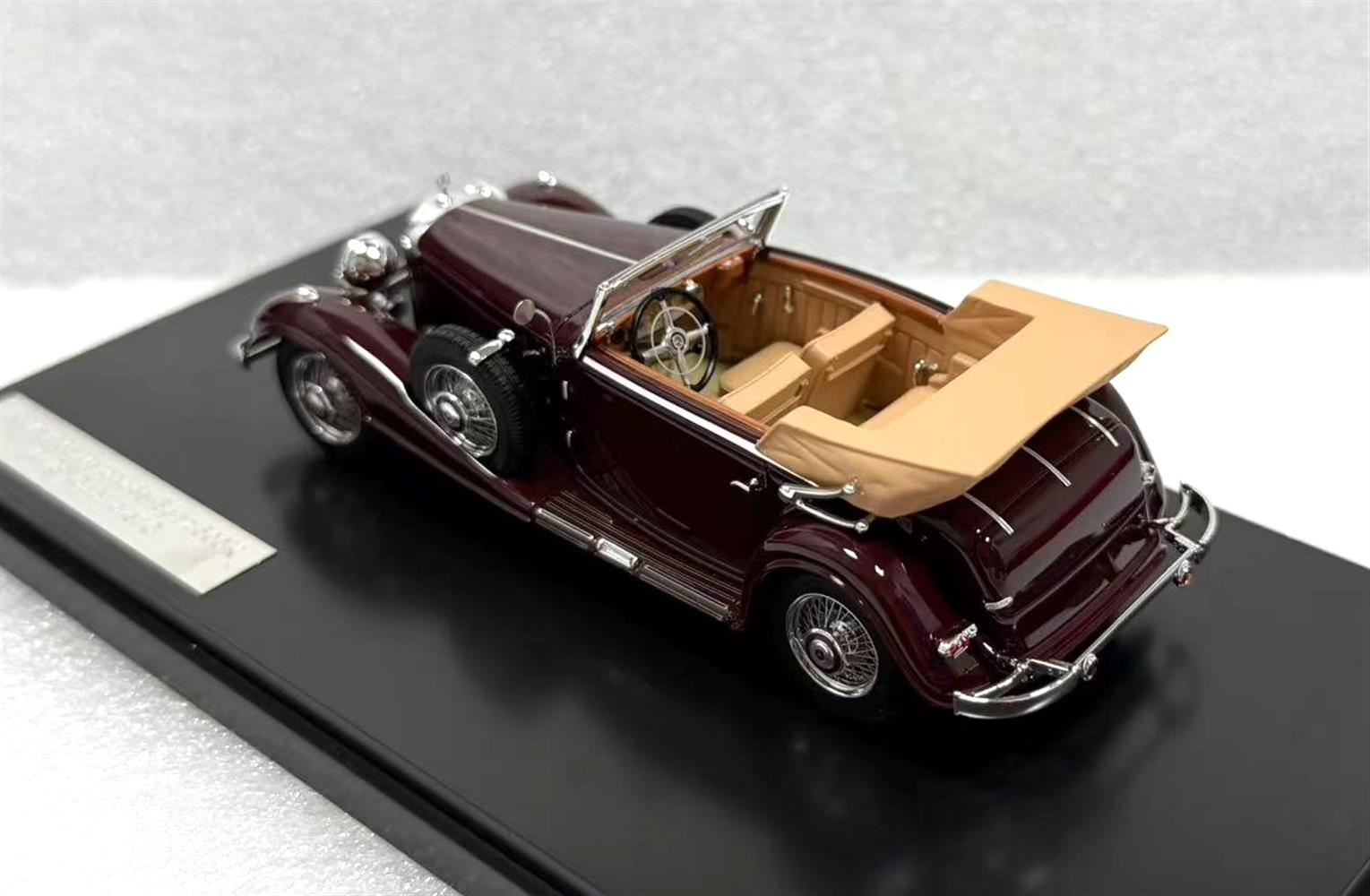 1:43 Matrix - MB 500K Cabriolet C maroon 1935
