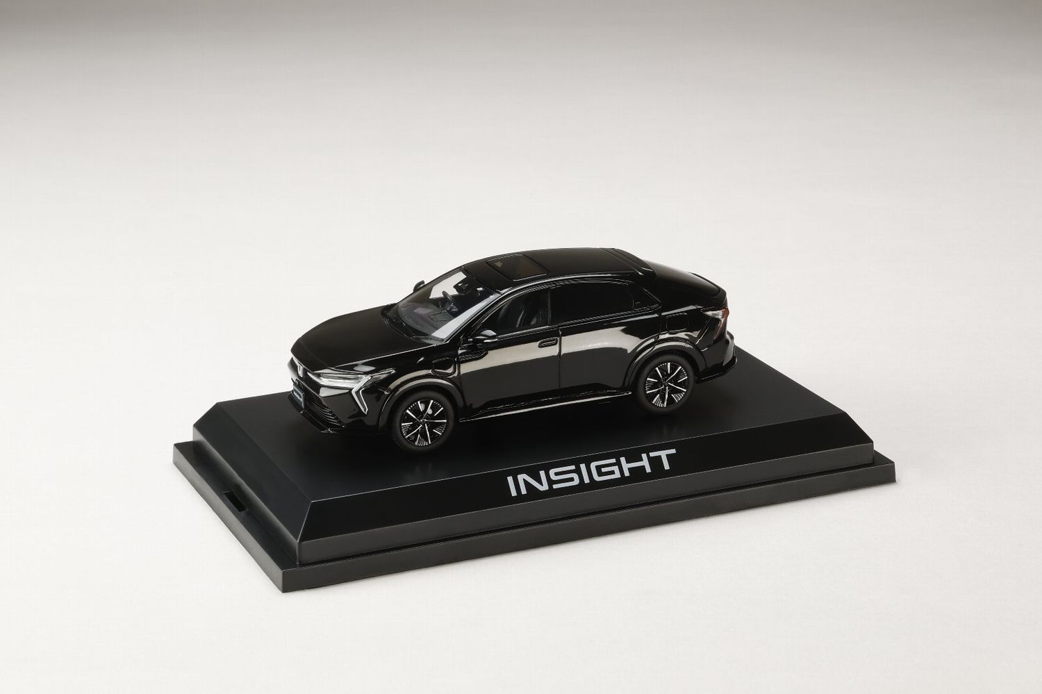 1:43 Hobby Japan - Honda Insight, chrystal black pearl