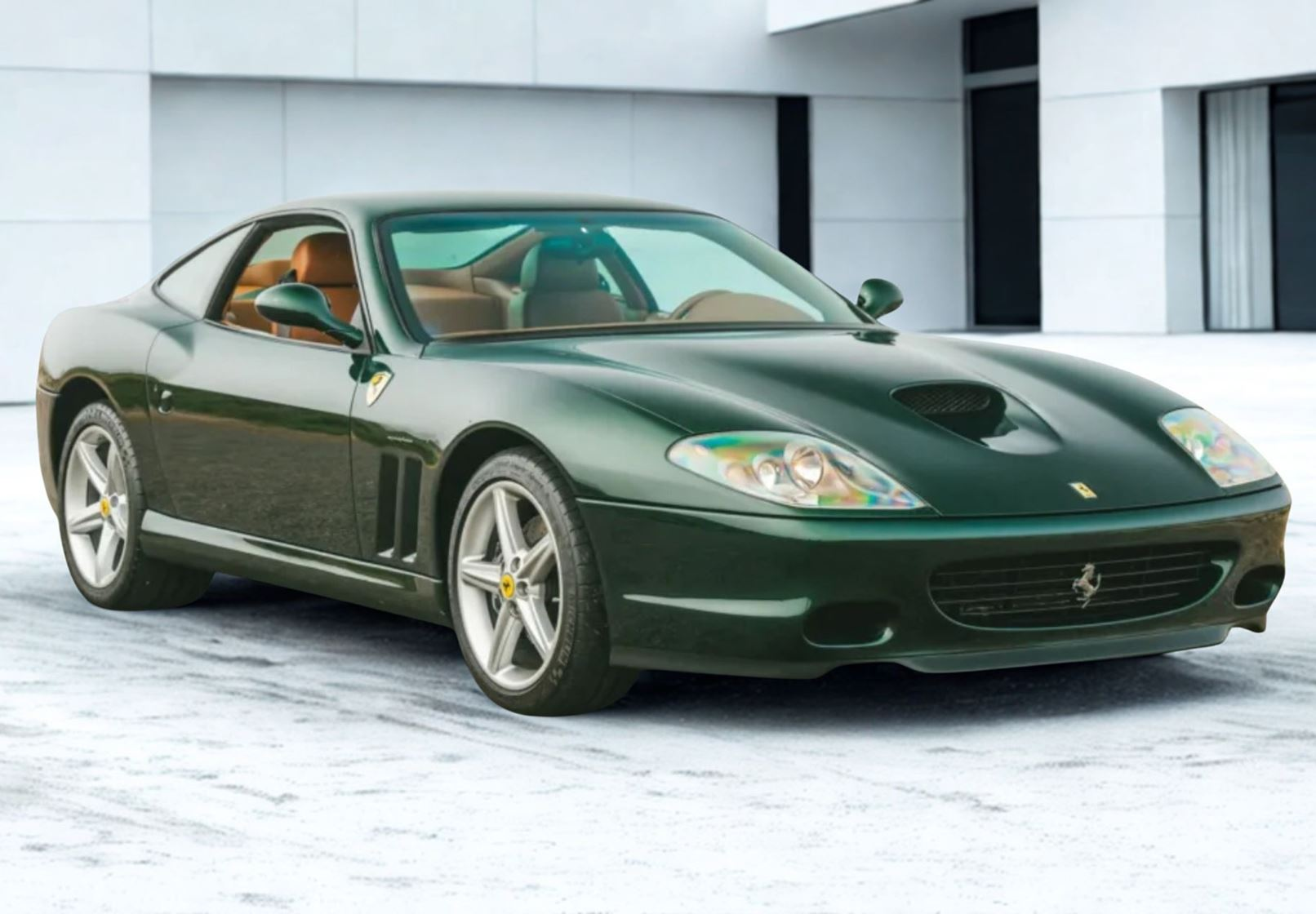 1:18 BBR - 2002 Ferrari 575M Maranello Beige Interior Verde Zeltweg *with Showcase*