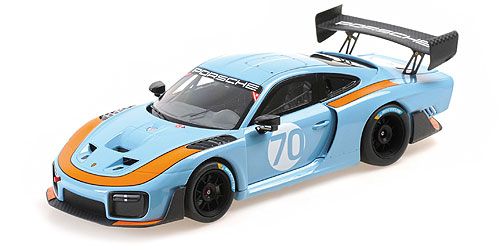 1:18 Minichamps - 2020 Porsche 935/19 Blue 1:18 Minichamps - 2020 Porsche 935/19 Blue