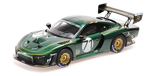 1:18 Minichamps - 2020 Porsche 935/19 Tenner Racing