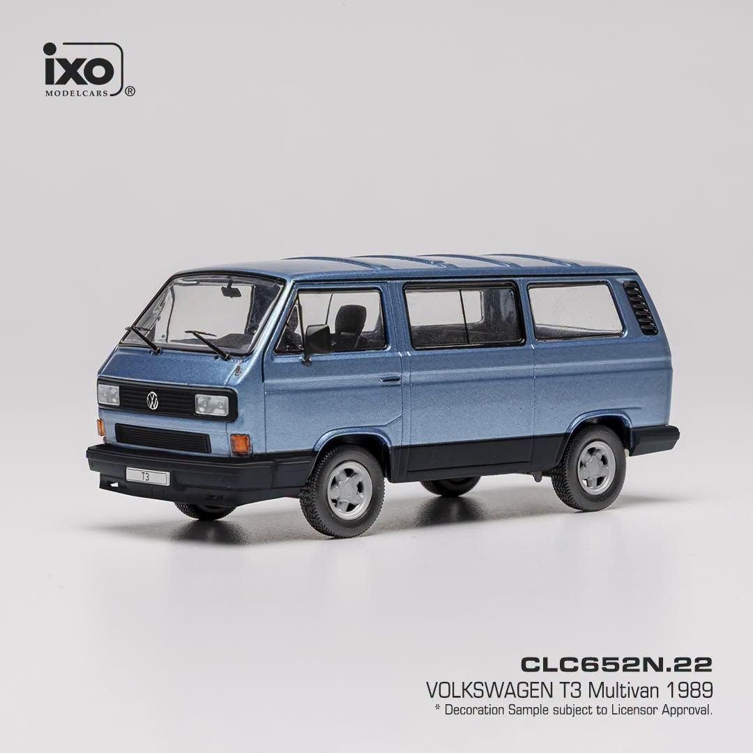 1:43 Ixo - 1986 Volkswagen T3 Caravelle Carat Blue 1:43 Ixo - 1986 Volkswagen T3 Caravelle Carat Blue