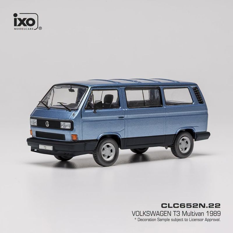 1:43 Ixo - 1986 Volkswagen T3 Caravelle Carat Blue 1:43 Ixo - 1986 Volkswagen T3 Caravelle Carat Blue