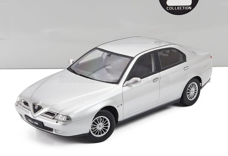 1:18 Triple9 - 1999 Alfa Romeo 166 Silver 1:18 Triple9 - 1999 Alfa Romeo 166 Silver