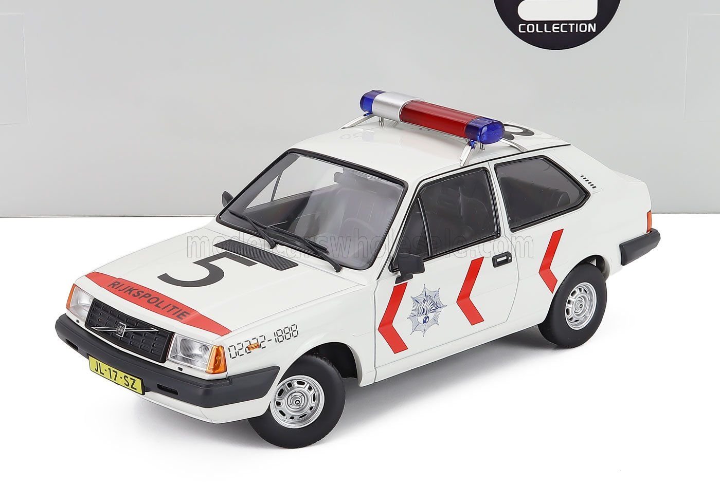 1:18 Triple9 - 1982 Volvo 343 GLS Dutch Police