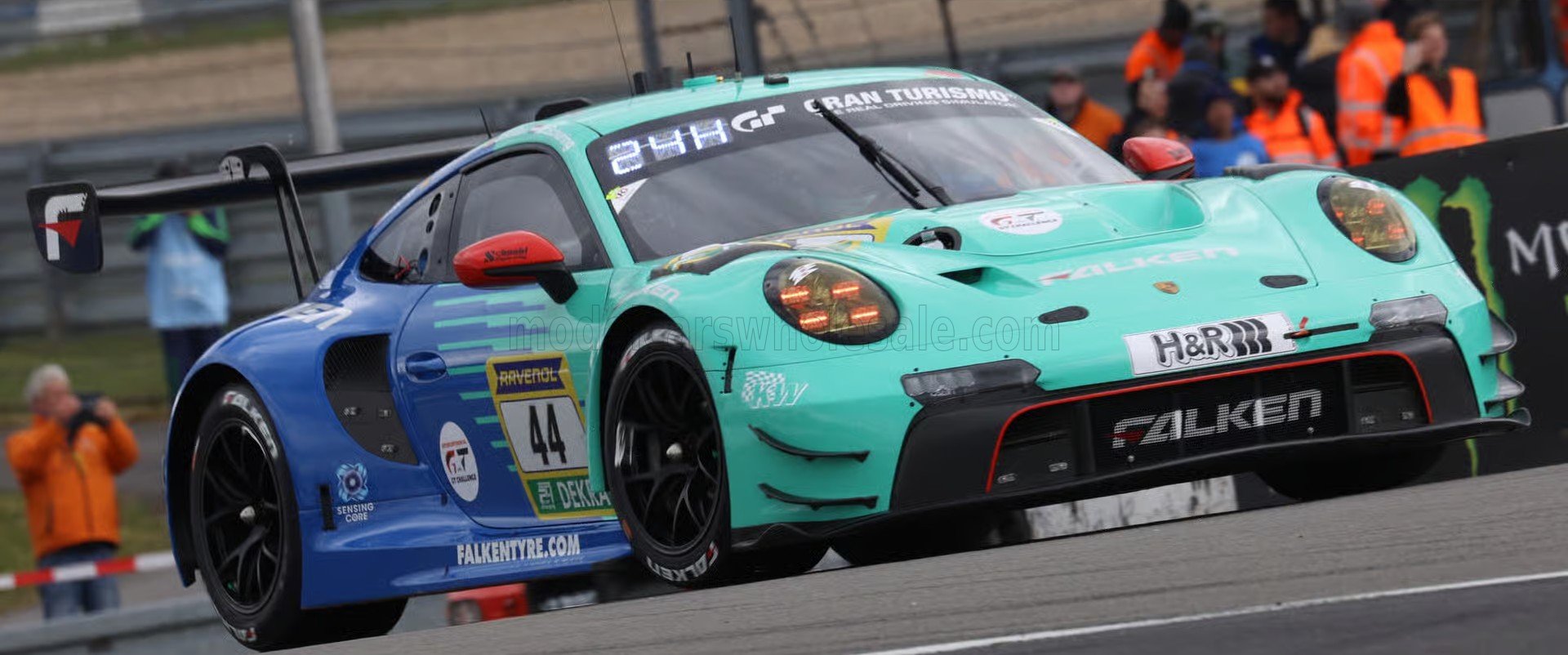 1:43 Spark - Porsche 911 (992) GT3 R Evo26 Team Falken Motorsports #44 24h Nürburgring 2026 K. Bachler - T. Heinemann - S. Müller - M. Schuring