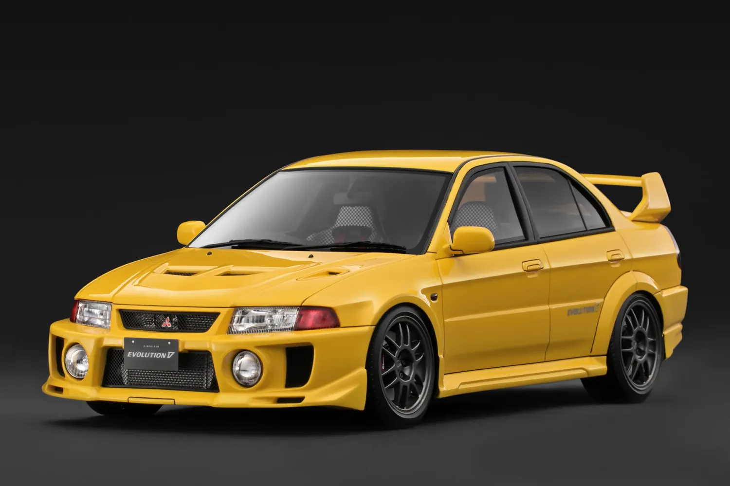 1:18 Ignition - Mitsubishi Lancer EVO V (CP9A), yellow