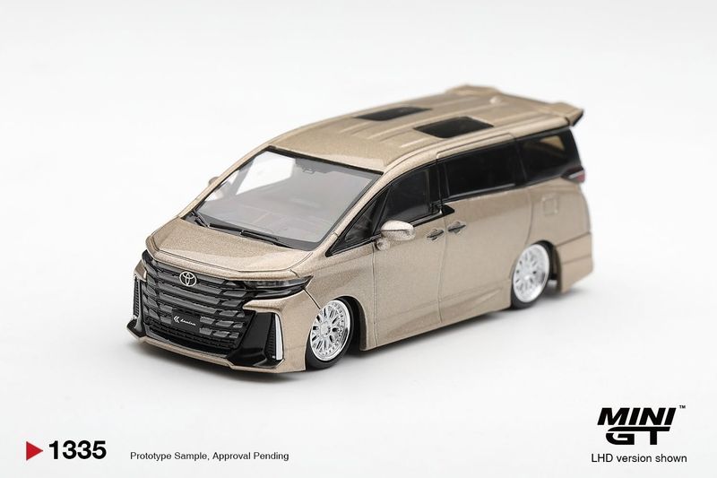 1:64 Mini GT - 2026 Toyota Vellfire 40, Kuhl Gold metallic 1:64 Mini GT - 2026 Toyota Vellfire 40, Kuhl Gold metallic