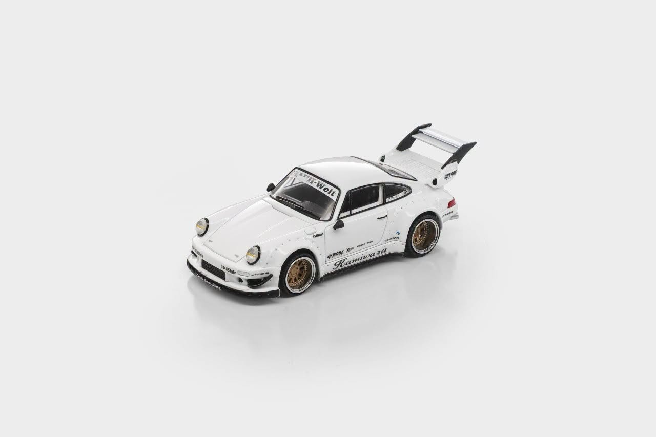 1:64 ModelModel - RWB 930, Kamiwaza white