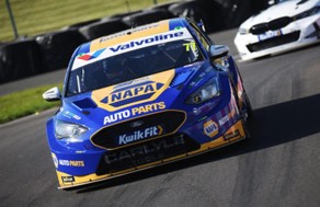 1:43 Spark - Ford Focus Titanium #77 NAPA Racing UK BTCC 2026 - S. Osborne