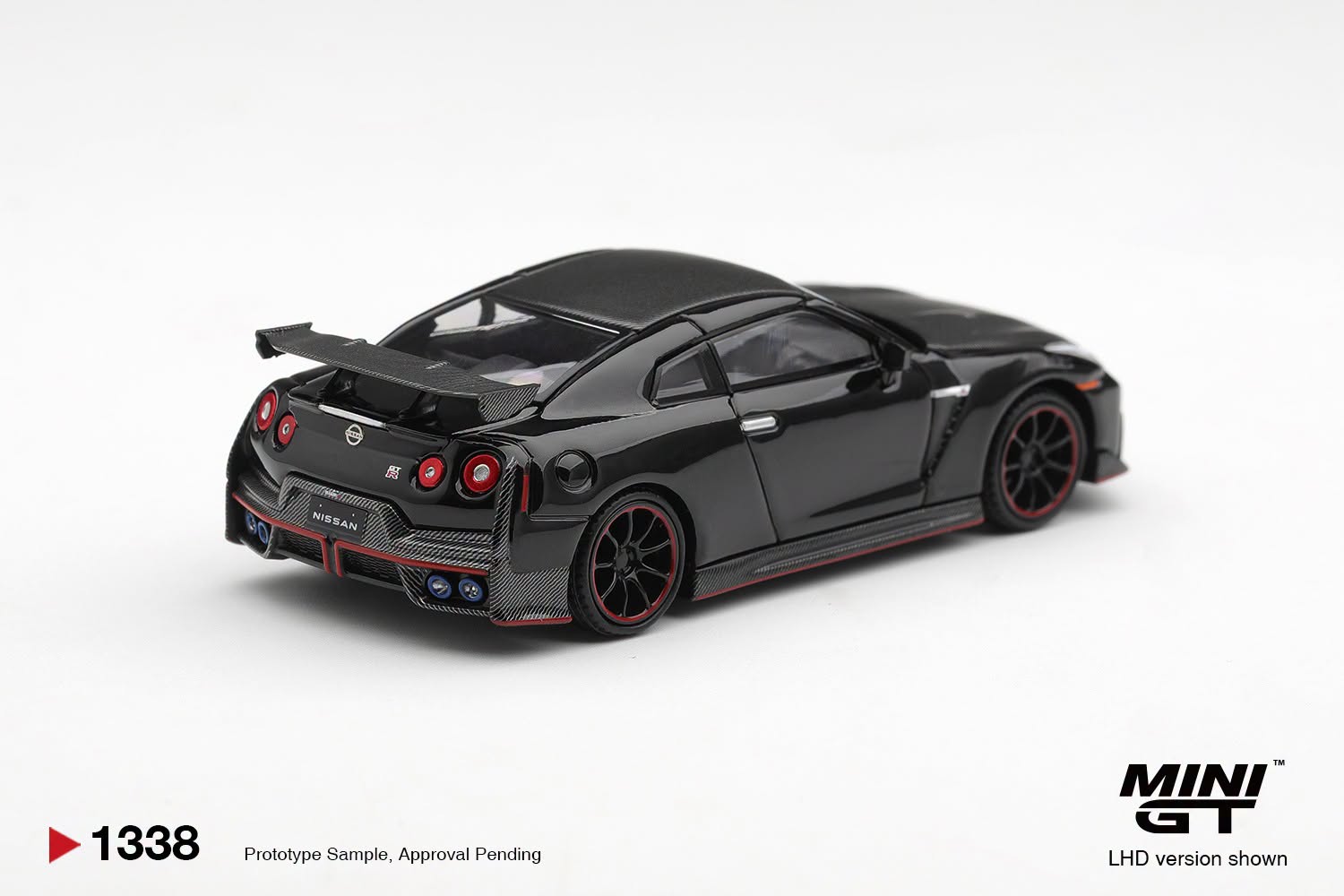 1:64 Mini GT - 2024 Nissan GT-R R35 Nismo, black *Blister packaging*