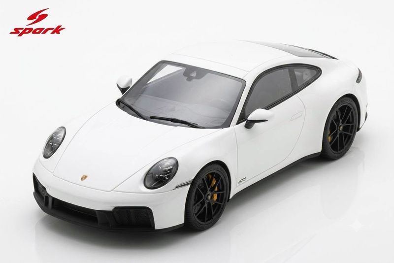 1:18 Spark - Porsche 911 Carrera GTS Coupe (992.2) - White 1:18 Spark - Porsche 911 Carrera GTS Coupe (992.2) - White