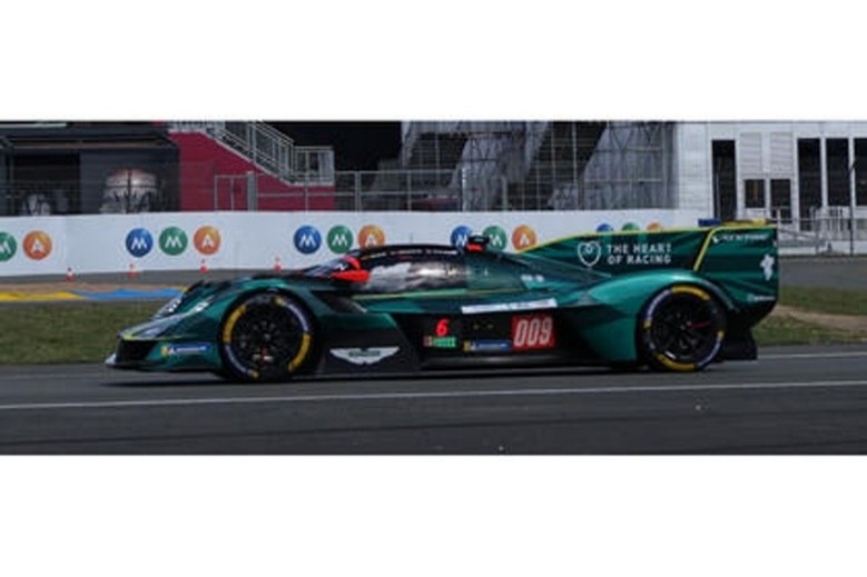 1:18 Spark - Aston Martin Valkyrie Le Mans 2026 #009 - A. Riberas / M. Sørensen / R. De Angelis