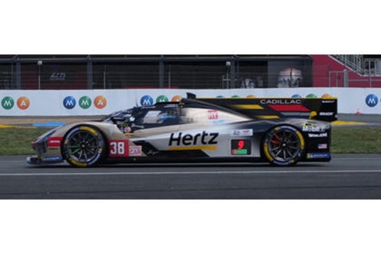 1:18 Spark - Cadillac V-Series.R Le Mans 2026 #38 - S. Bourdais / E. Bamber / J. Aitken