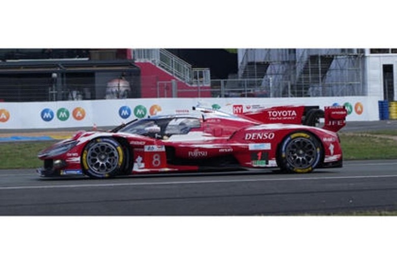 1:18 Spark - Toyota TR010 Hybrid Le Mans 2026 #8 3rd - S. Buemi / B. Hartley / R. Hirakawa