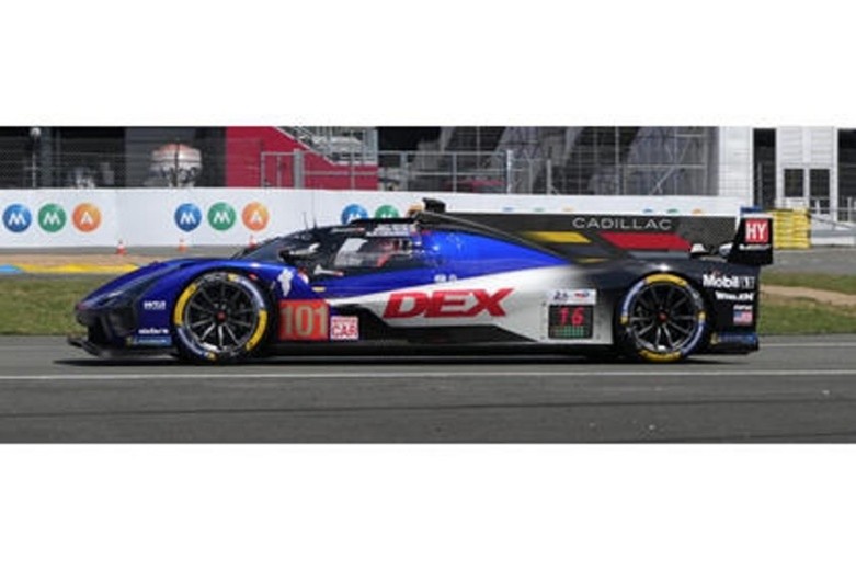 1:18 Spark - Cadillac V-Series.R Le Mans 2026 #101 - R. Taylor / J. Taylor / F. Albuquerque
