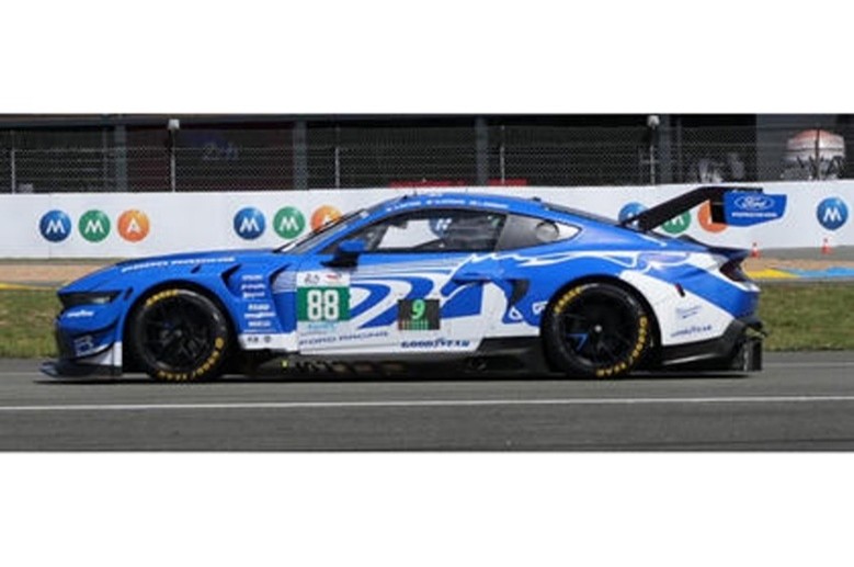 1:18 Spark - Ford Mustang LMGT3 Le Mans 2026 #88 - Gattuso / Levorato / L. Sargeant