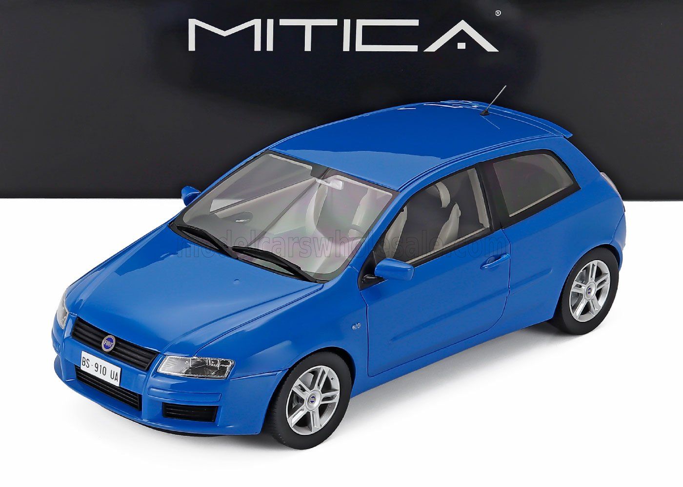 1:18 Mitica Resin - 2001 Fiat Stilo Abarth 2.4 20V Blue Pole 246