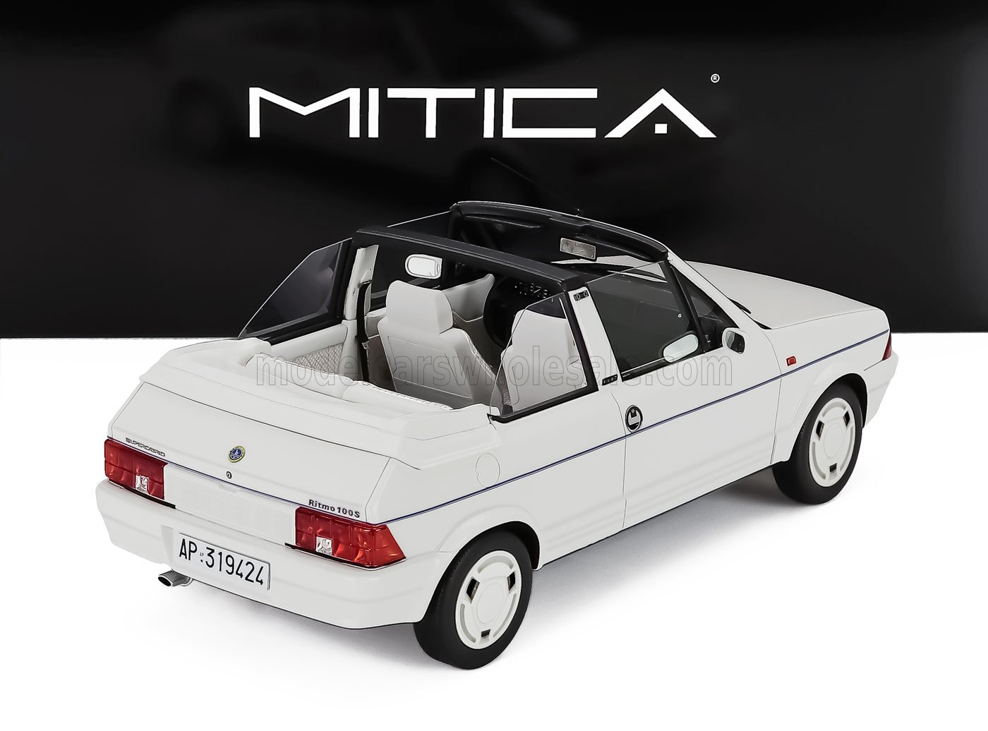1:18 Mitica Resin - 1986 Fiat Ritmo Bertone Supercabrio 100S (Serie Tutta Bianca) White