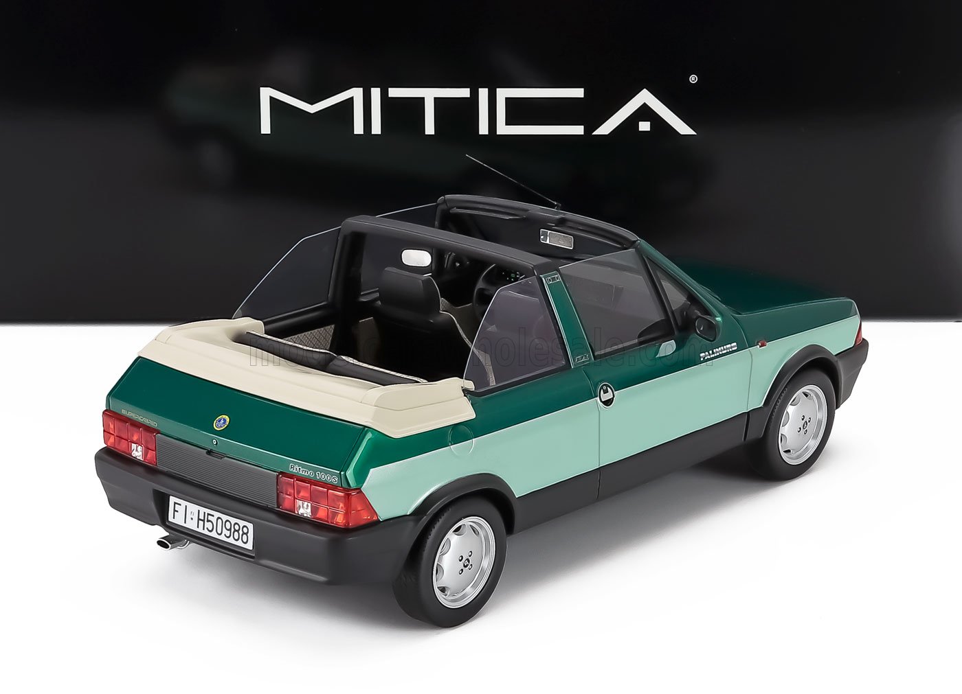 1:18 Mitica Resin - 1986 Fiat Ritmo Bertone Supercabrio 100S Palinuro Two-Tone Green Metallic