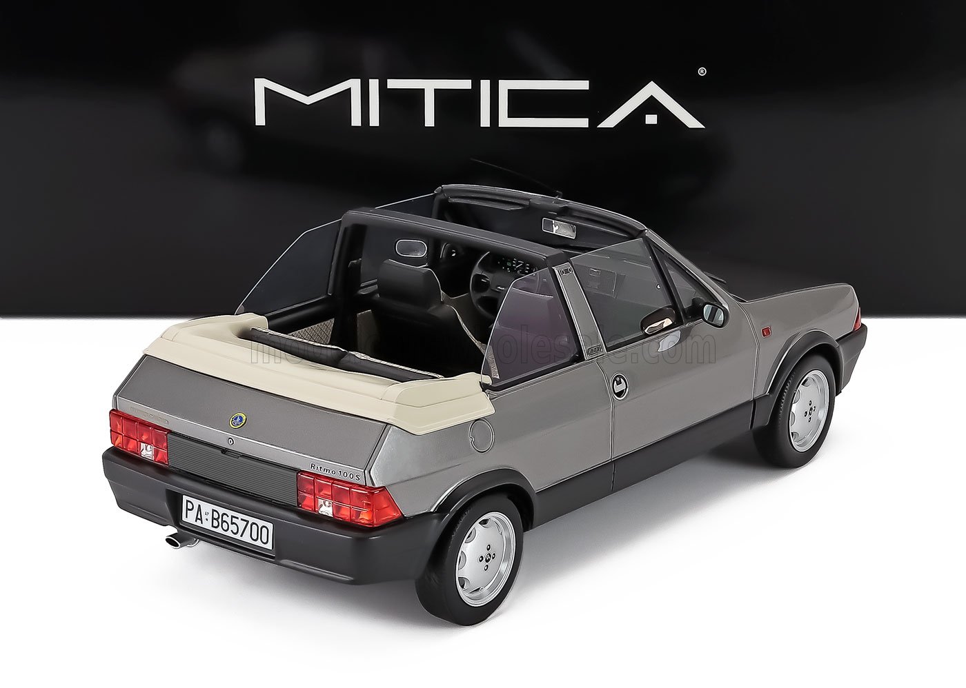 1:18 Mitica Resin - 1986 Fiat Ritmo Bertone Supercabrio 100S Grey Metallic