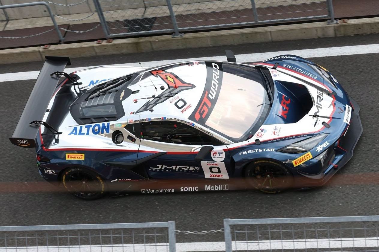 1:43 Spark - Chevrolet Corvette Z06 GT3.R Spa 24 Hours 2026 #0 - Ibrahim / Ibrahim / Love / Green