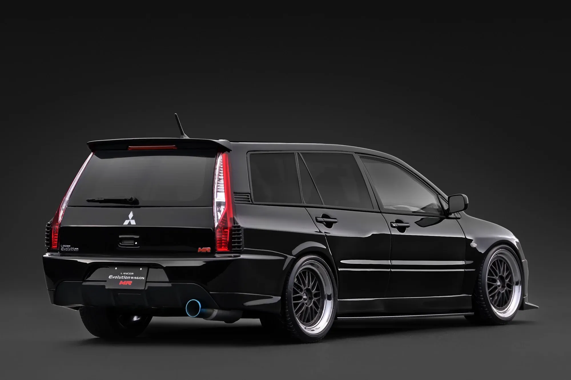 1:18 Ignition - Mitsubishi Lancer Evolution Wagon MR (CT9W), black