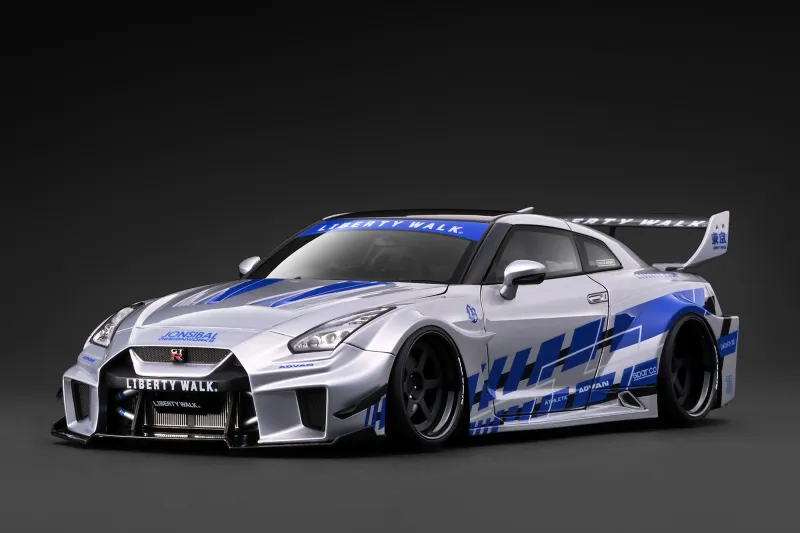 1:18 Ignition - LB-Silhouette Works GT Nissan 35GT-RR, silver 1:18 Ignition - LB-Silhouette Works GT Nissan 35GT-RR, silver