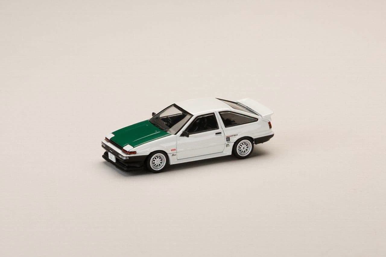 1:64 Hobby Japan - Toyota Sprinter Trueno GT APEX (AE86) *DK Tsuchiya Street Car 2011*