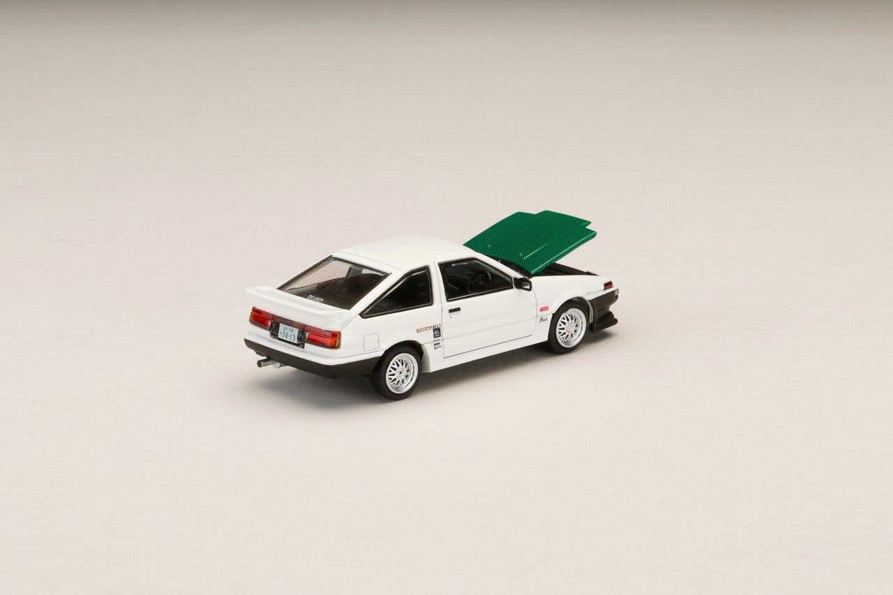 1:64 Hobby Japan - Toyota Sprinter Trueno GT APEX (AE86) *DK Tsuchiya Street Car 2011*