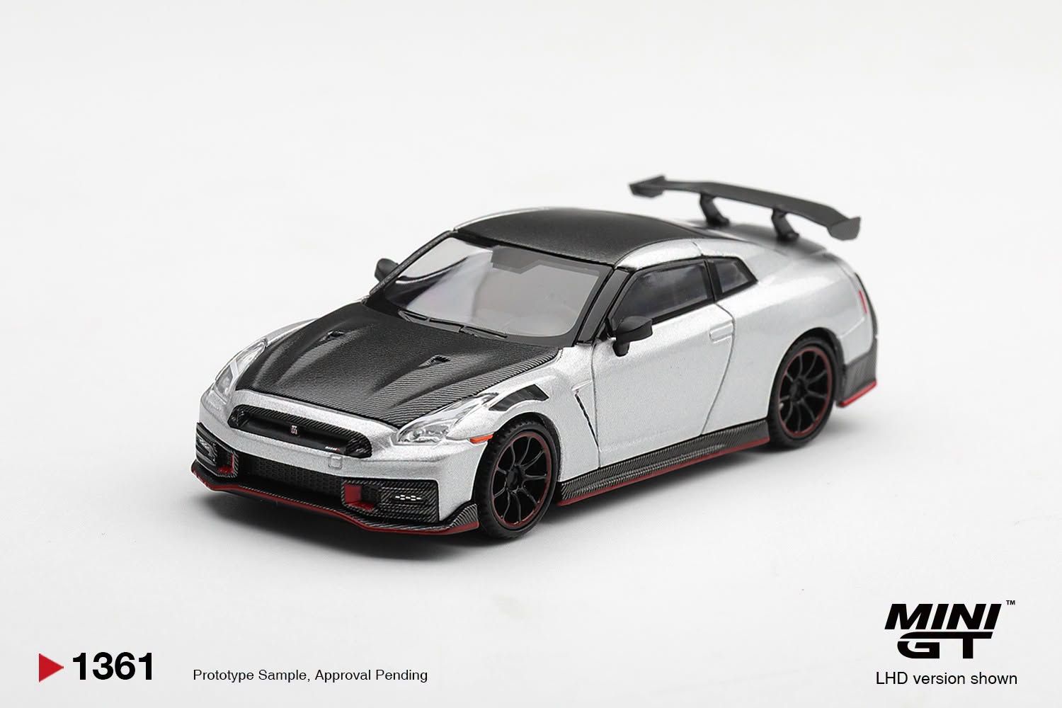 1:64 Mini GT - 2024 Nissan GT-R R35 Nismo, silver metallic