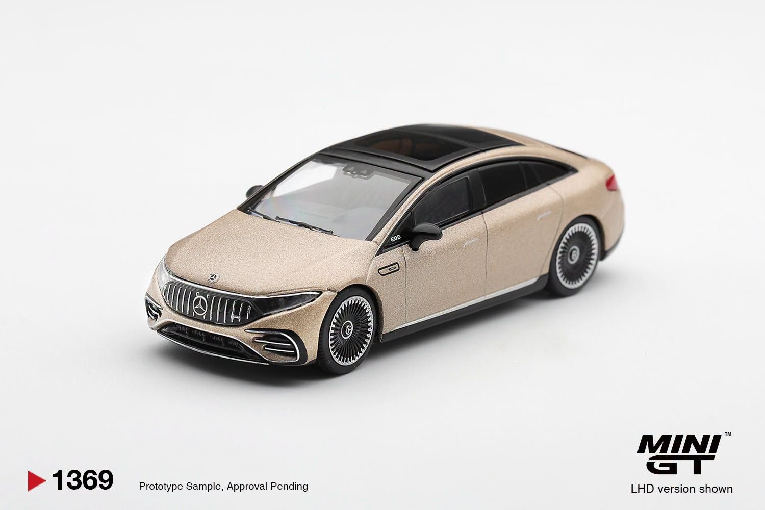 1:64 Mini GT - 2025 Mercedes-Benz EQS 53 Signature Kalahari, gold magno *Blister packaging*