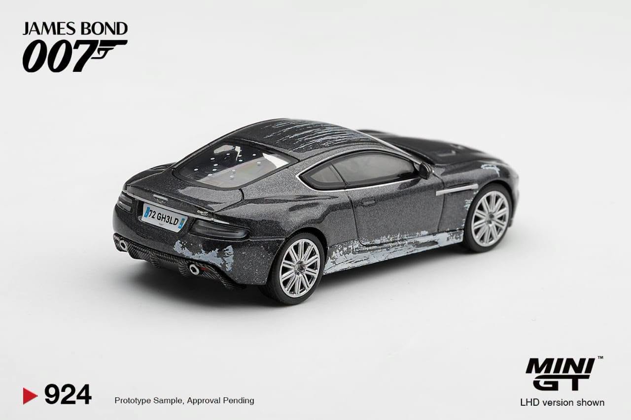 1:64 Mini GT - 2008 Aston Martin BDS *Quantum of Solace* English Blister Packaging