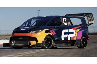 1:43 Spark - Ford Transit SuperVan 4.2 Pikes Peak 2023 R. Dumas – 2. Platz